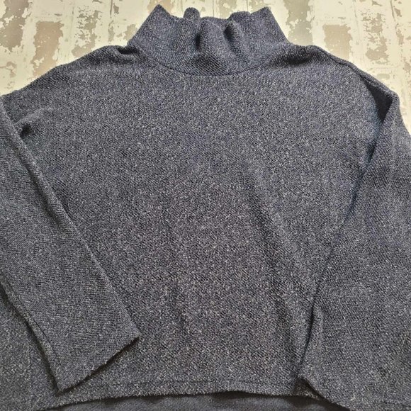 Banana Republic Sweaters - 2370 Banana Republic Navy Sweater Women's Size Medium